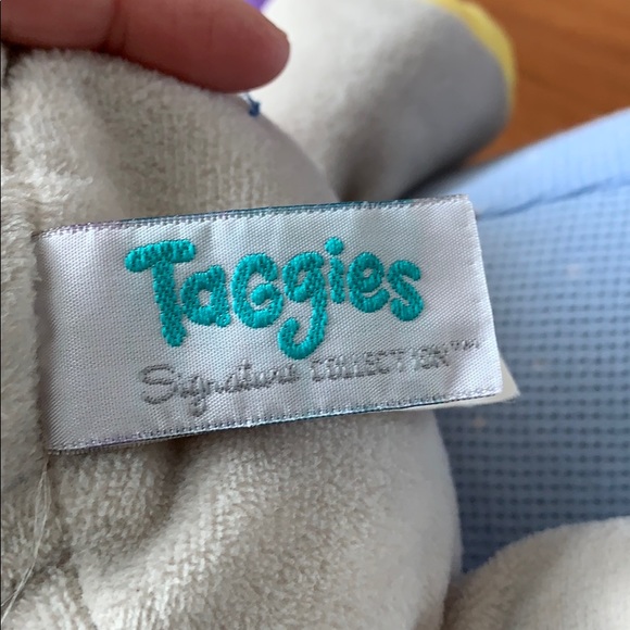 Land of Nod crib sheet & stuffy bundle + GIFT - Picture 8 of 8